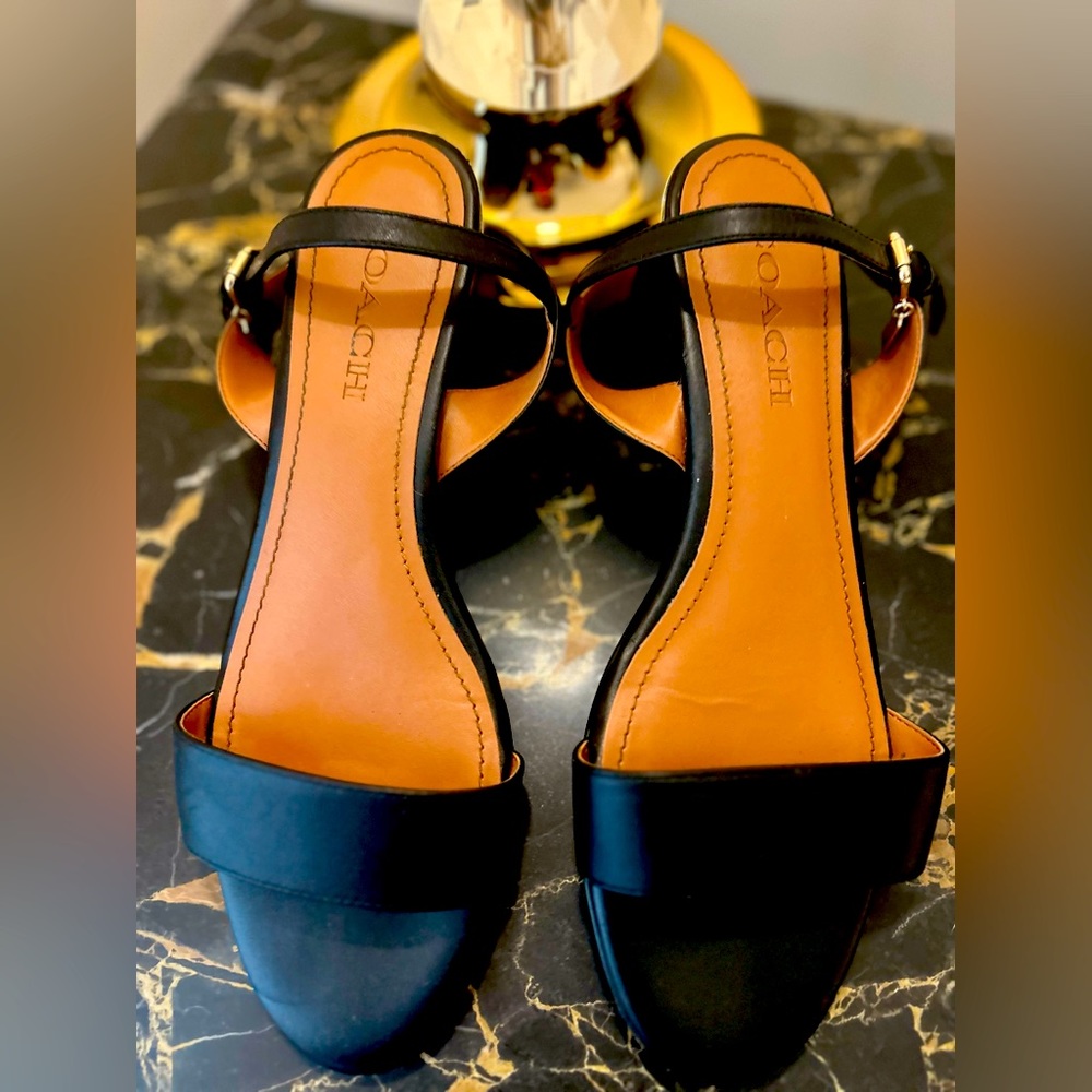 Coach Sandal Size 8